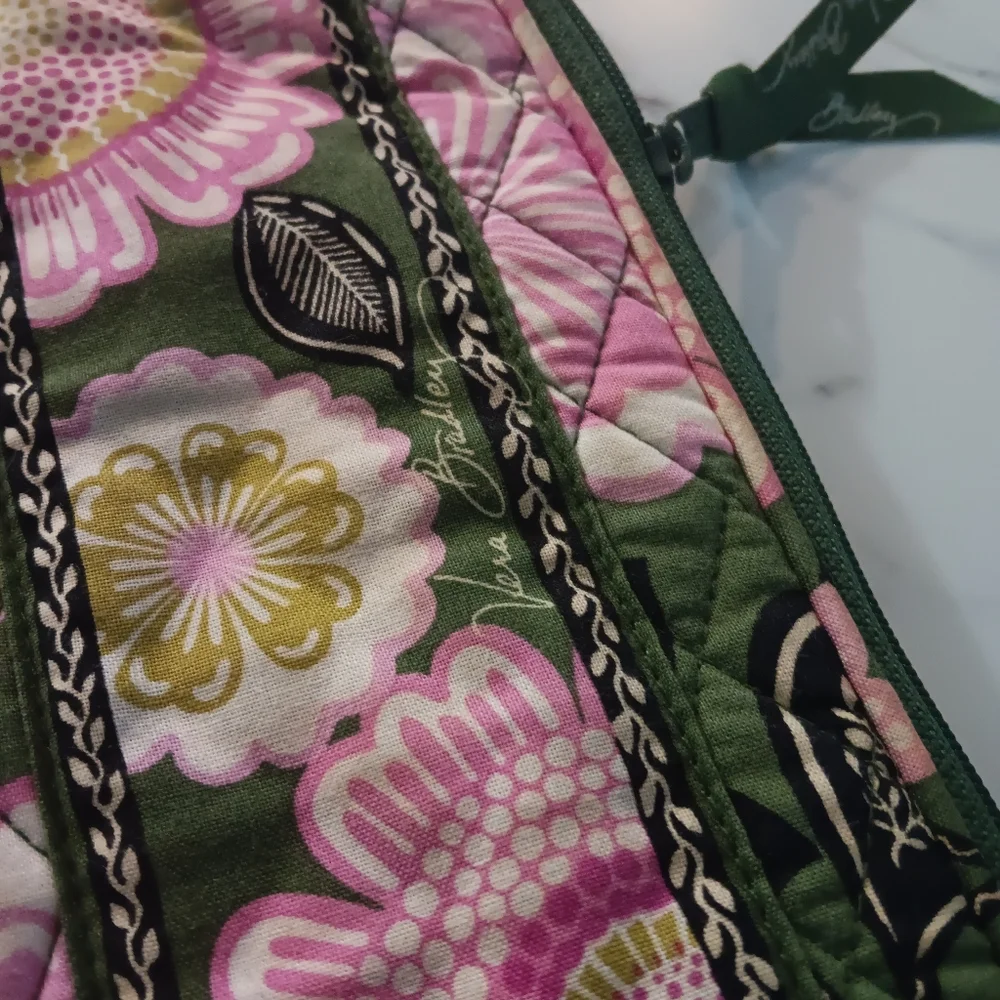 Vera Bradley Tablet Keeper